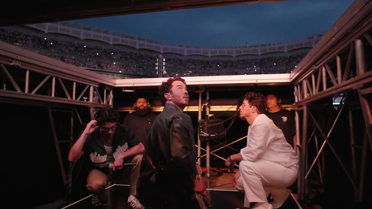 Jonas Brothers, The Tour