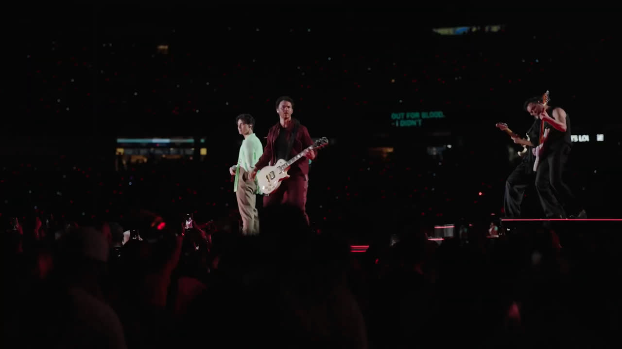 Jonas Brothers, The Tour